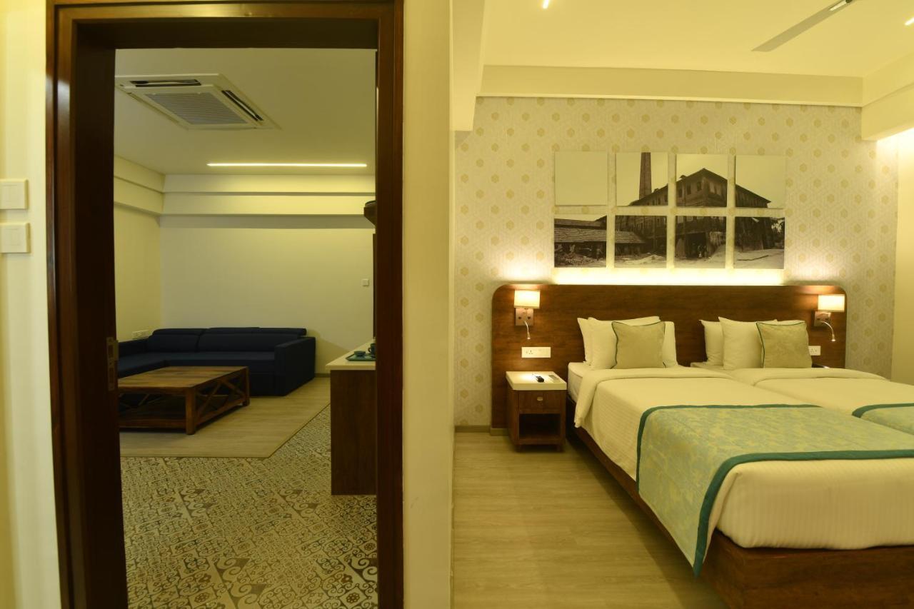 The Avatar Hotel & Convention Mangalore Exterior foto